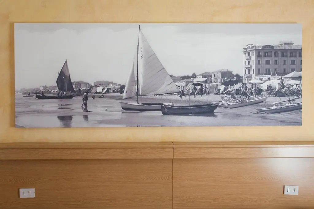 ***  Hotel Al Mare Lido di Jesolo Italy