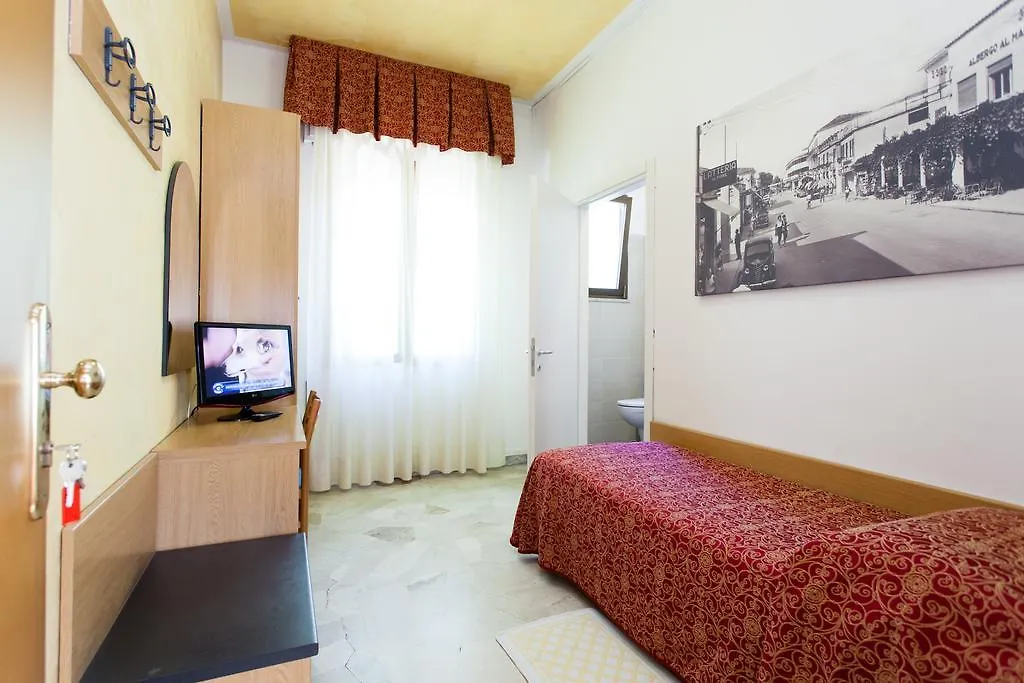 ***  Hotel Al Mare Lido di Jesolo Italy