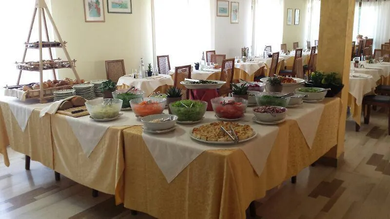 Hotel Al Mare Lido di Jesolo Italy